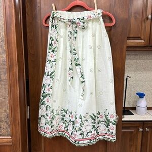 70’s gorgeous Chessa Davis floral skirt size small